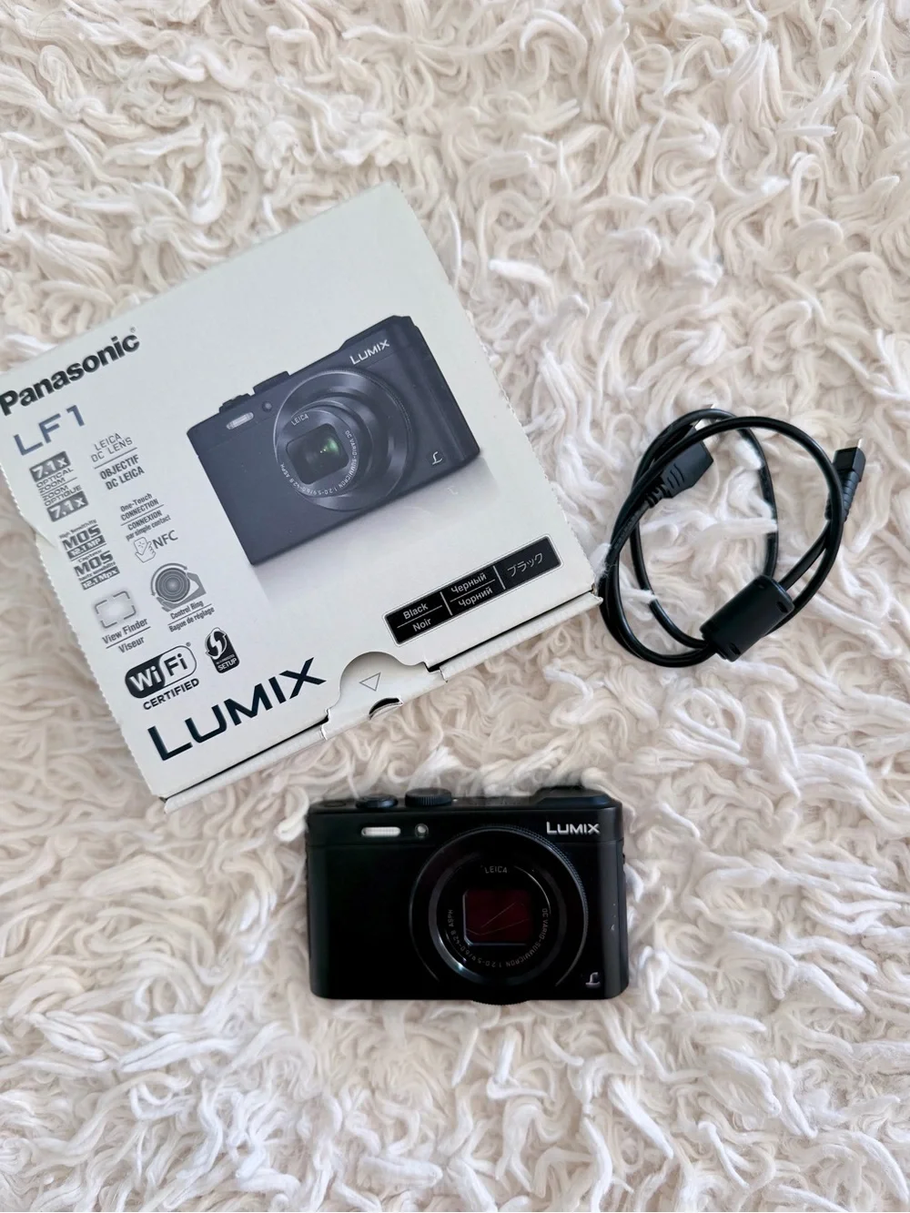 📸 Panasonic Luminix DMC-LF1 12 MP/ 7x Optical Zoom Digital Camera (Leica Lens)